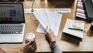 开云官网app-LCK赛区运营机制引发业内讨论中韩差距在哪里，lck赛区kz